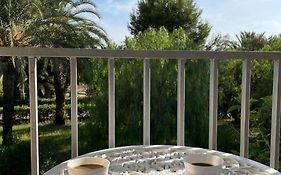 Villa Mare - 2 Beds With Balcony, Patio And Pool And Direct Park Access